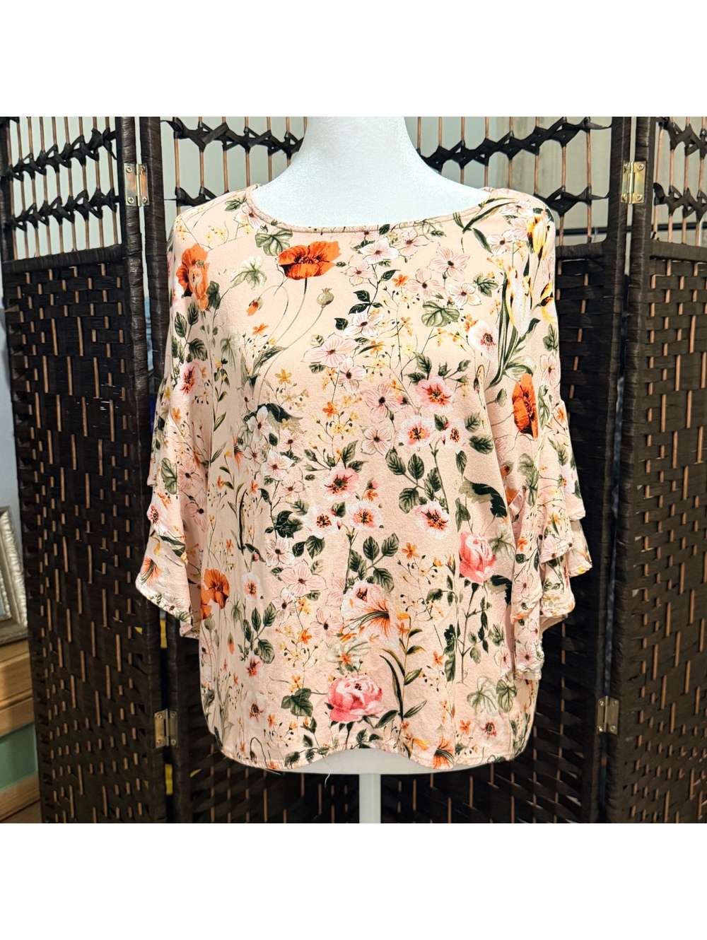 Dalia Women’s Medium Floral Blouse Pink ruffle Flutter Sleeve Top Size M